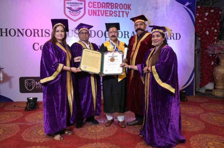 Pt. Narendra Kumar Mishra Honored for Contributions to the Fields of Astrology and Vastu