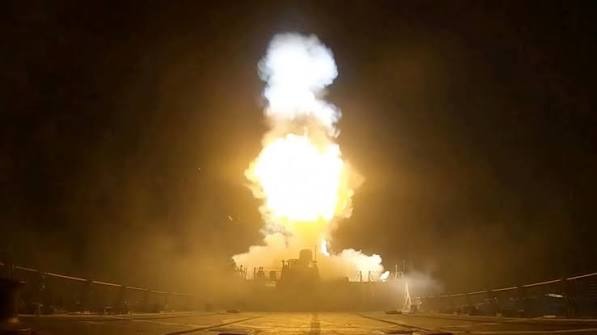 US Launches Fresh Strikes on Iran; CENTCOM Says Attacks Target Military Capabilities in Strait of Hormuz