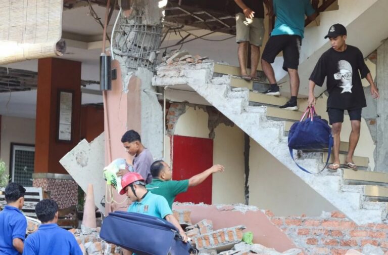 Indonesia Rocked by 7.7-Magnitude Earthquake, 38 Killed; Tsunami Alert Issued.