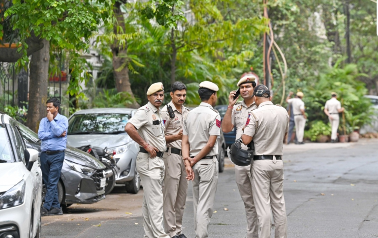 SUV Traced in Alleged Harassment Case Involving Hindu College Students in Delhi