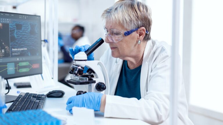 Breast Cancer Biomarkers Advance, Bringing New Hope for Personalized Treatment